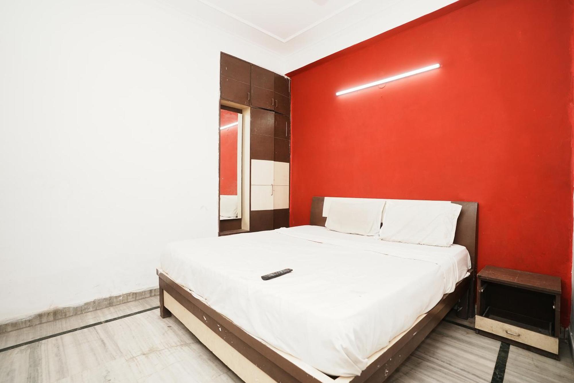 Hotel Sunrise Moon Nuova Delhi Esterno foto