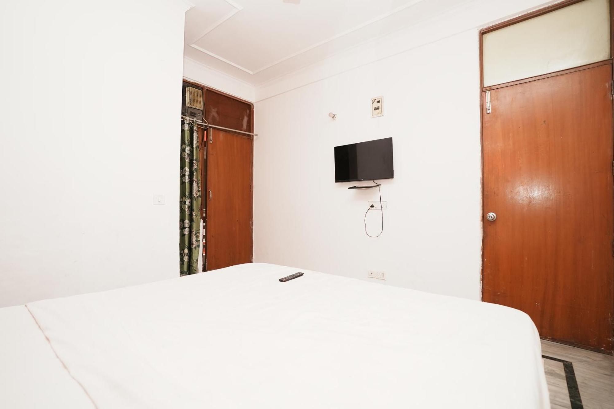 Hotel Sunrise Moon Nuova Delhi Esterno foto