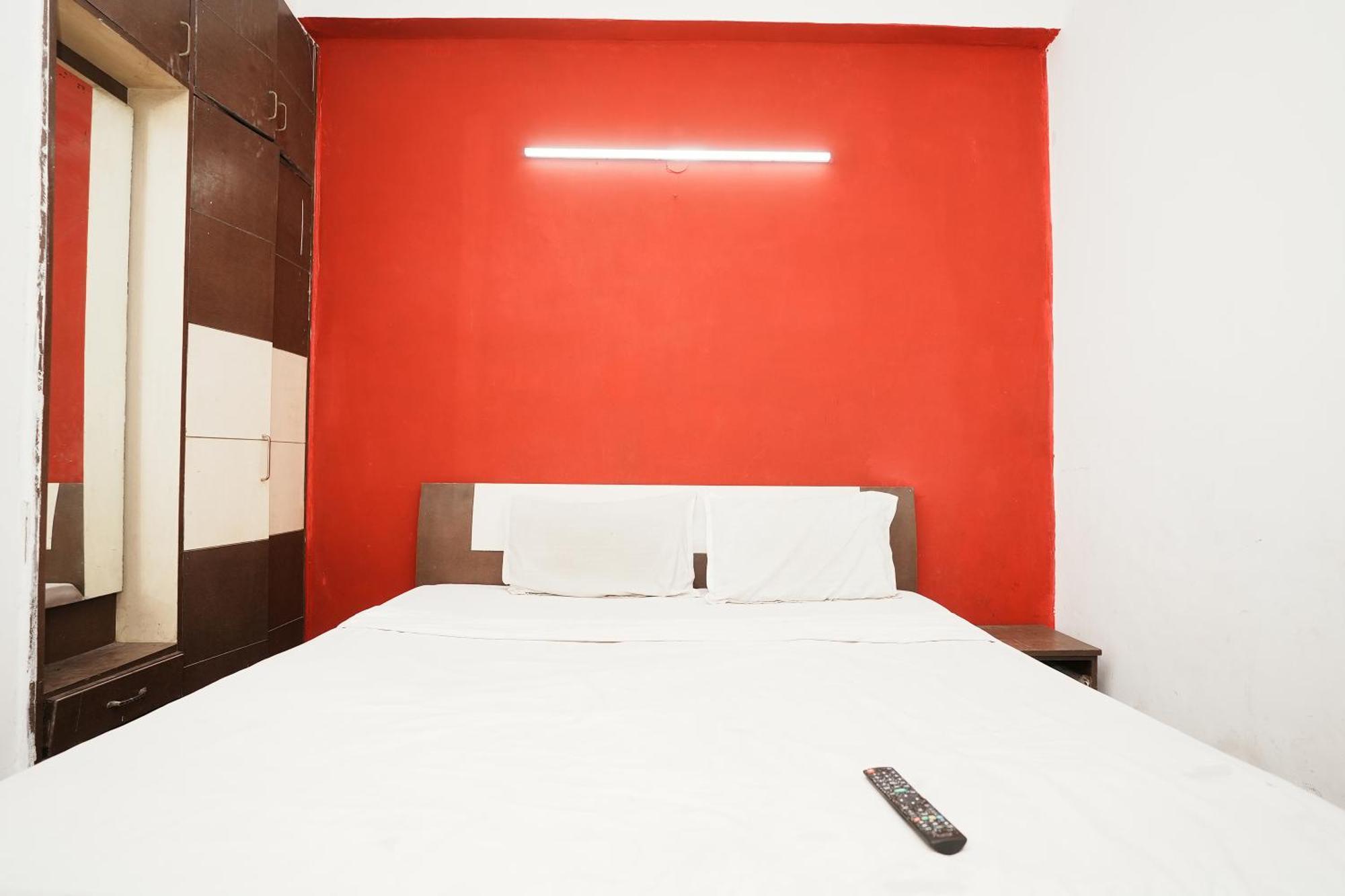 Hotel Sunrise Moon Nuova Delhi Esterno foto