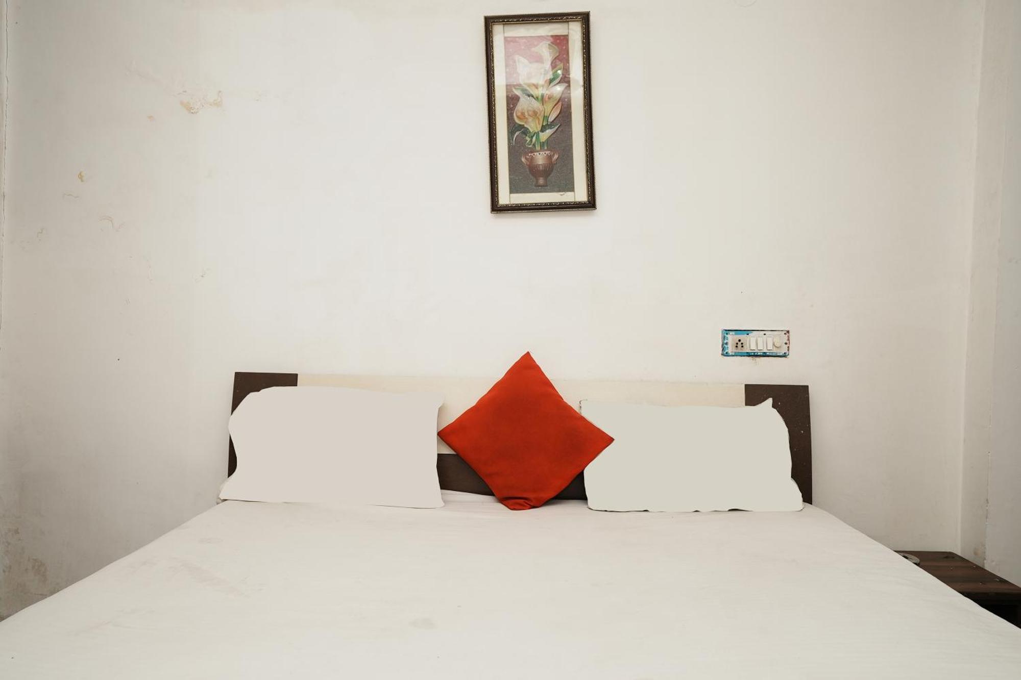 Hotel Sunrise Moon Nuova Delhi Esterno foto