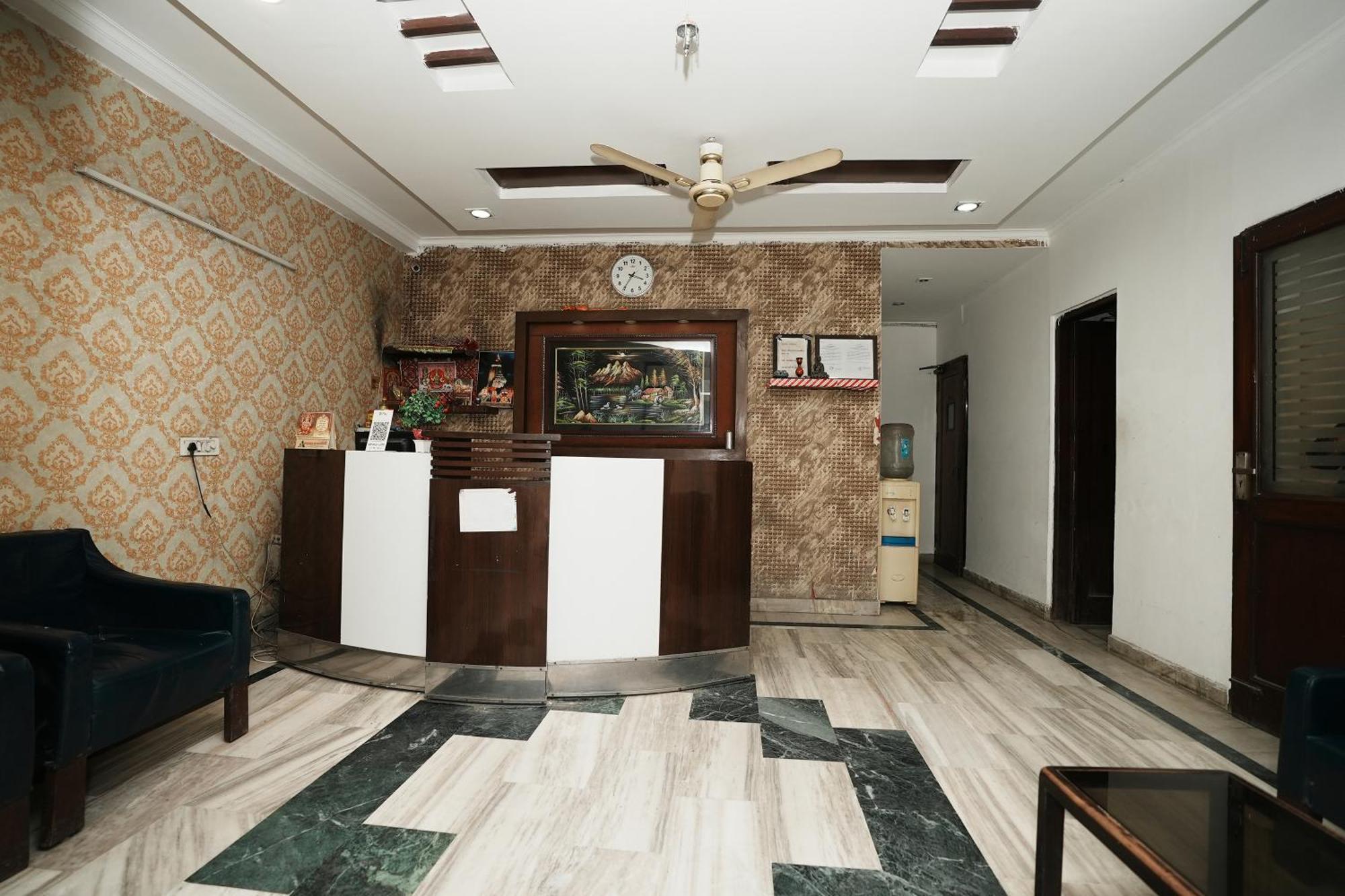 Hotel Sunrise Moon Nuova Delhi Esterno foto
